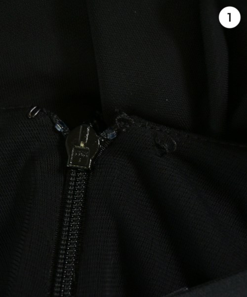 GUCCI（グッチ）ワンピース 黒 サイズ:XS レディース/2200679672036