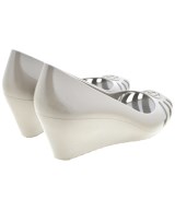 GUCCI（グッチ）パンプス グレー サイズ:EU38(24.5cm位) レディース/2200664974053