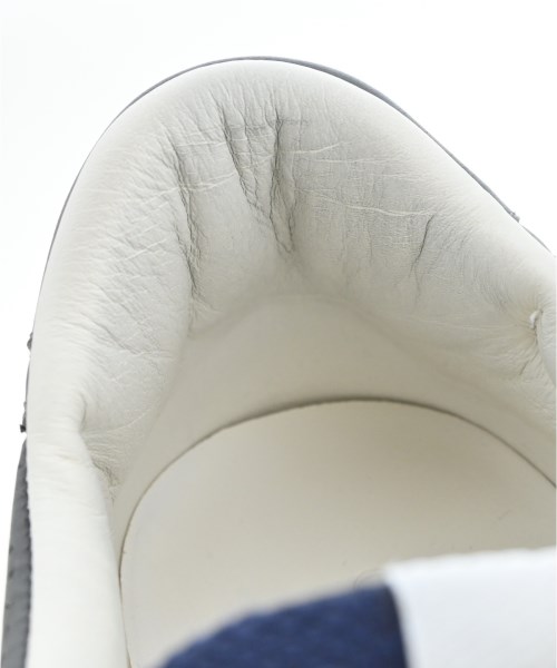GUCCI（グッチ）スニーカー 紺 サイズ:UK9(27.5cm位) メンズ/2200720112030