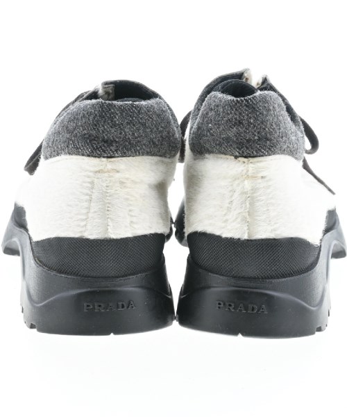 PRADA（プラダ）スニーカー 白 サイズ:UK7 1/2(27.5cm位) メンズ |【公式】ブランド古着・中古通販はRAGTAG（ラグタグ）