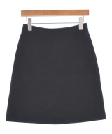 PRADA ひざ丈スカート