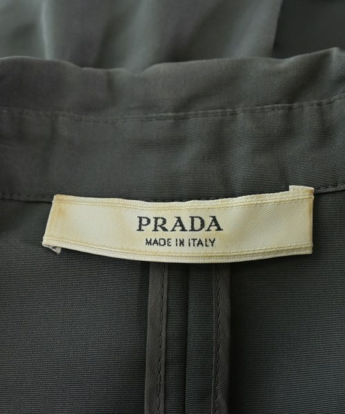 PRADA（プラダ）その他 グレー サイズ:40(M位) レディース/2200639013039