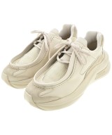 PRADA（プラダ）スニーカー ベージュ サイズ:UK9 1/2(28cm位) メンズ/2200637931427