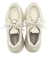 PRADA（プラダ）スニーカー ベージュ サイズ:UK9 1/2(28cm位) メンズ/2200637931427