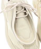 PRADA（プラダ）スニーカー ベージュ サイズ:UK9 1/2(28cm位) メンズ/2200637931427