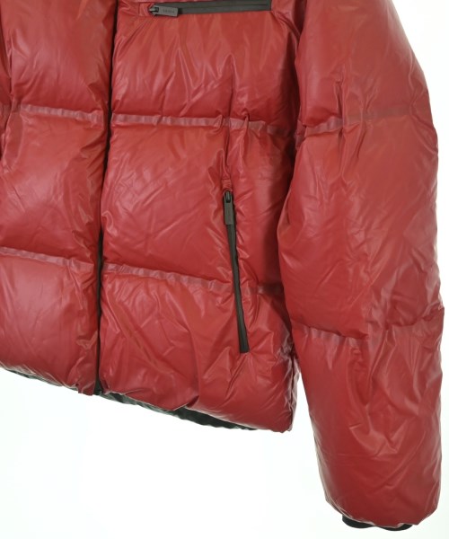 PRADA（プラダ）ダウンジャケット/ダウンベスト 赤 サイズ:XS メンズ/2200641357022