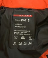 PRADA（プラダ）ダウンジャケット/ダウンベスト オレンジ サイズ:L メンズ/2200641357046