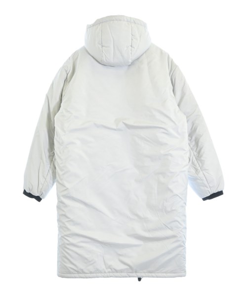 PRADA（プラダ）ダウンコート 白 サイズ:XS レディース/2200642204011