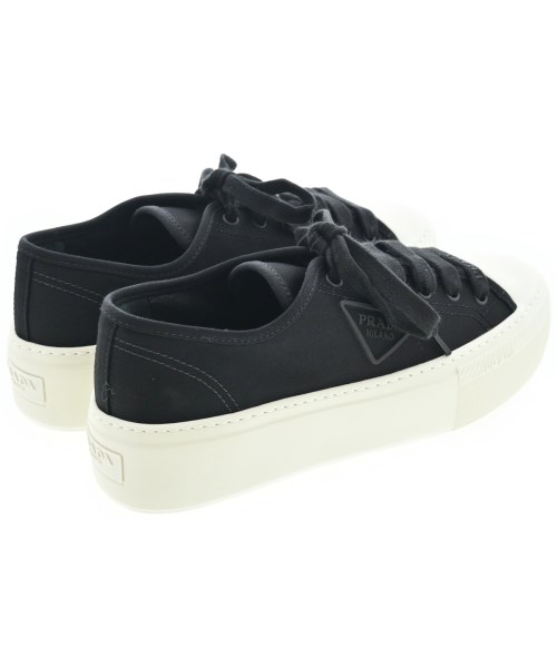PRADA（プラダ）スニーカー 黒 サイズ:EU38 1/2(25cm位) レディース/2200642238078