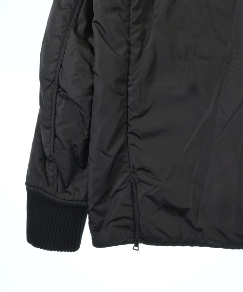 PRADA（プラダ）ダウンジャケット/ダウンベスト 黒 サイズ:46(M位) メンズ/2200622459080