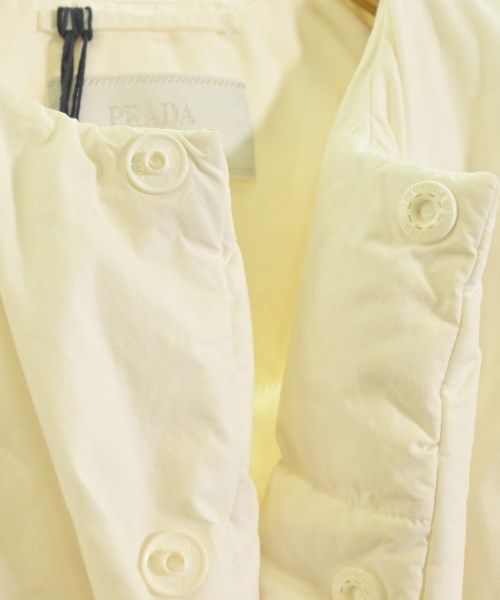 PRADA（プラダ）ダウンジャケット/ダウンベスト 白 サイズ:S メンズ/2200623290019