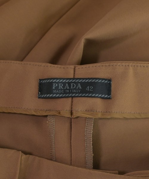 PRADA（プラダ）その他 ベージュ サイズ:42(M位) レディース/2200618640485