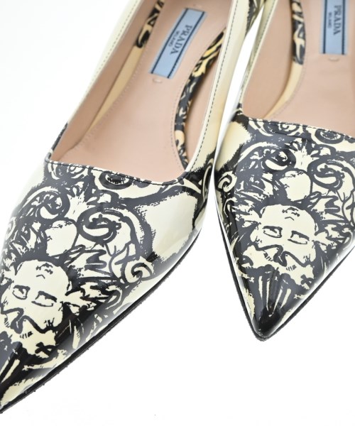 PRADA（プラダ）パンプス 白 サイズ:EU35 1/2(22cm位) レディース/2200623321096