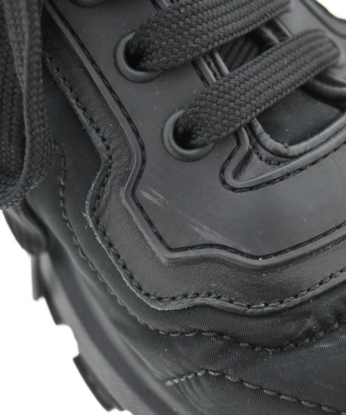 PRADA（プラダ）スニーカー 黒 サイズ:UK6(24.5cm位) メンズ/2200624584063