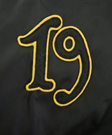 PRADA（プラダ）スタジャン 黒 サイズ:M メンズ/2200628047045