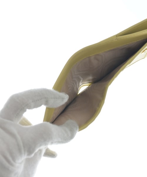 PRADA（プラダ）財布・コインケース 黄 サイズ:- レディース/2200628501011