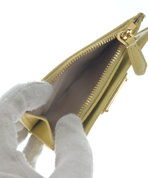 PRADA（プラダ）財布・コインケース 黄 サイズ:- レディース/2200628501011