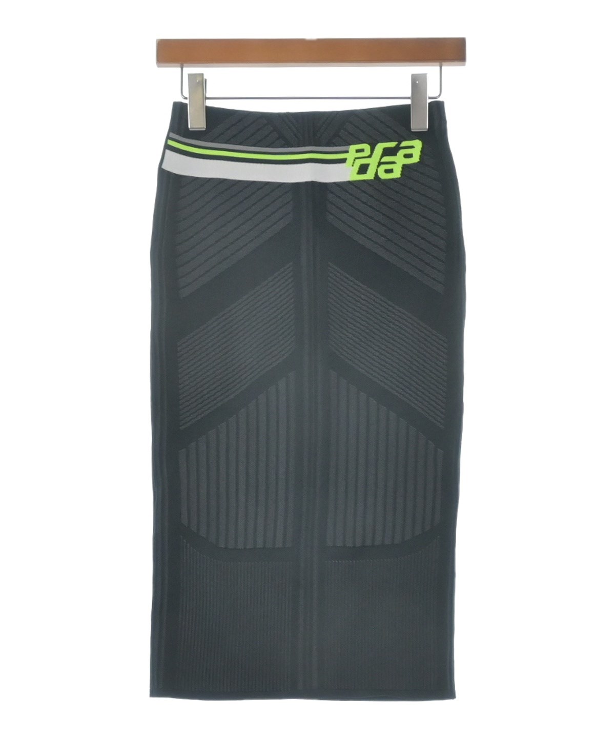 PRADA（プラダ）ロング・マキシ丈スカート 黒 サイズ:38(S位