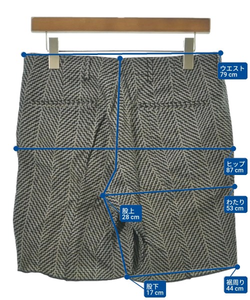 PRADA（プラダ）ショートパンツ グレー サイズ:44(S位) メンズ/2200632964055