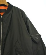PRADA（プラダ）ダウンジャケット/ダウンベスト 黒 サイズ:XL メンズ/2200611600035