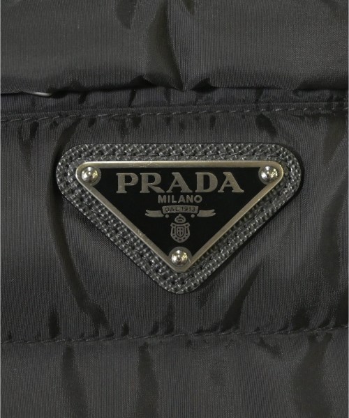 PRADA（プラダ）ダウンジャケット/ダウンベスト 黒 サイズ:48(L位) メンズ/2200614944013