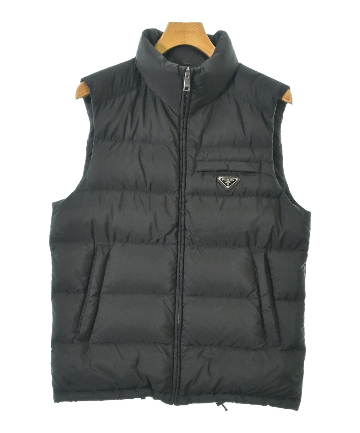 PRADA ダウンベスト 黒⚫︎48 PRADA（プラダ）ダウンジャケット/ダウンベスト 黒 サイズ:48(L位