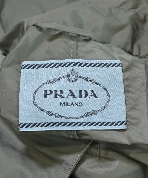 PRADA（プラダ）その他 カーキ サイズ:38(S位) レディース/2200615499536