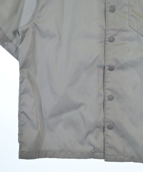 PRADA（プラダ）カジュアルシャツ カーキ サイズ:S メンズ/2200618726080