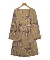 PRADA（プラダ）その他 ベージュ サイズ:38(M位) レディース/2200618861026