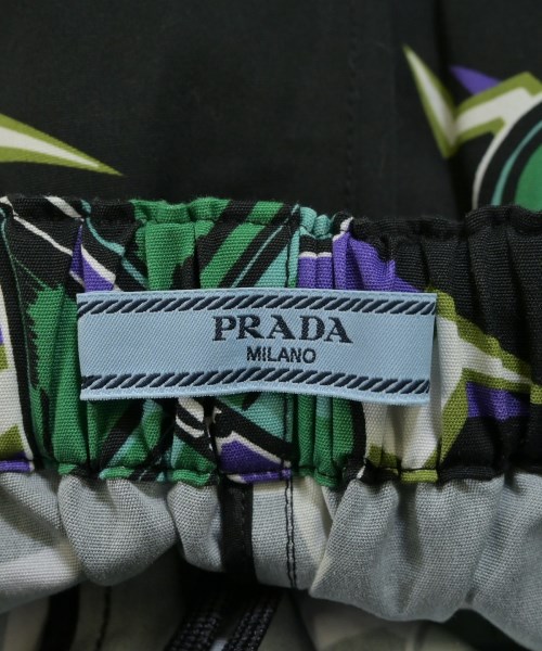 PRADA（プラダ）ショートパンツ 黒 サイズ:40(M位) レディース/2200619337032