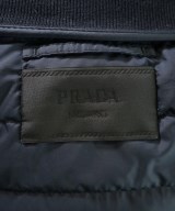 PRADA（プラダ）ダウンジャケット/ダウンベスト 紺 サイズ:44(S位) メンズ/2200619452025