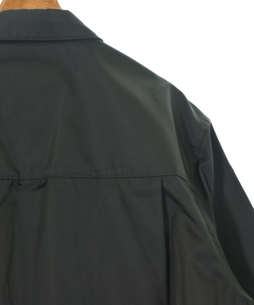 PRADA（プラダ）カジュアルシャツ 黒 サイズ:M メンズ/2200620487047