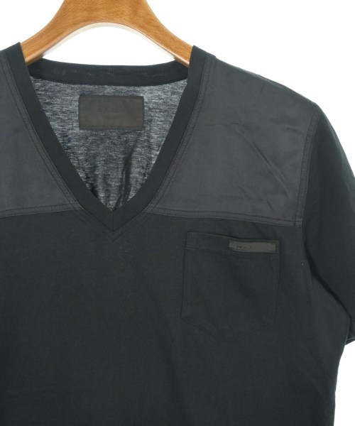PRADA（プラダ）Tシャツ・カットソー 黒 サイズ:M メンズ/2200610683169