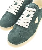 PRADA（プラダ）スニーカー 緑 サイズ:6 1/2(25.5cm位) メンズ/2200672481239