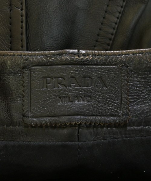 PRADA（プラダ）その他 黒 サイズ:42(M位) レディース/2200672751028