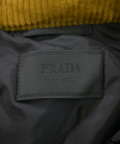 PRADA（プラダ）ダウンジャケット/ダウンベスト 茶 サイズ:S メンズ/2200675422024