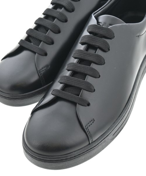 PRADA（プラダ）スニーカー 黒 サイズ:UK8(27cm位) メンズ/2200677401096