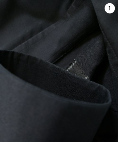 PRADA（プラダ）ドレスシャツ 黒 サイズ:42(XXL位) メンズ/2200678999028