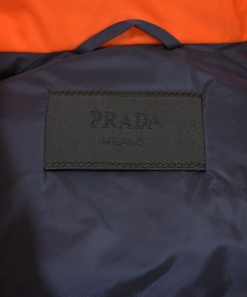 PRADA（プラダ）ダウンジャケット/ダウンベスト オレンジ サイズ:48(L位) メンズ/2200679275015