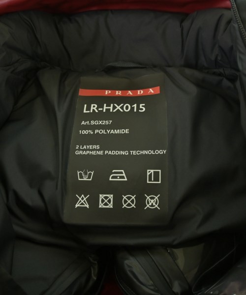 PRADA（プラダ）ダウンジャケット/ダウンベスト 赤 サイズ:L メンズ/2200655472063