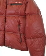 PRADA（プラダ）ダウンジャケット/ダウンベスト 赤 サイズ:L メンズ/2200655472063
