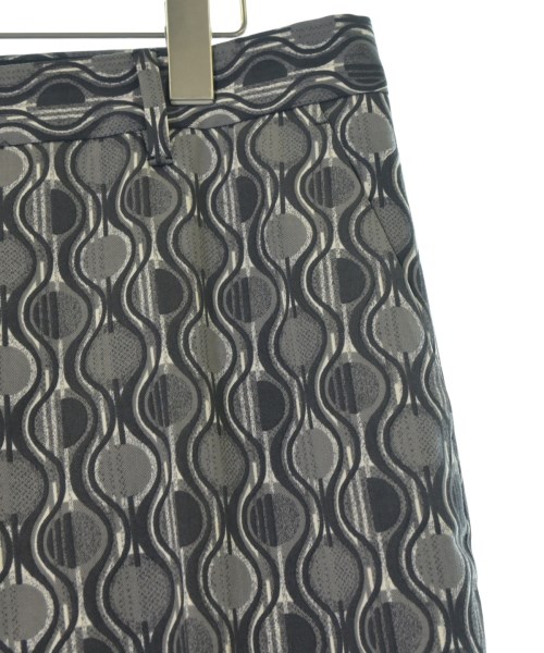 PRADA（プラダ）スラックス グレー サイズ:42S(M位) レディース/2200680442055
