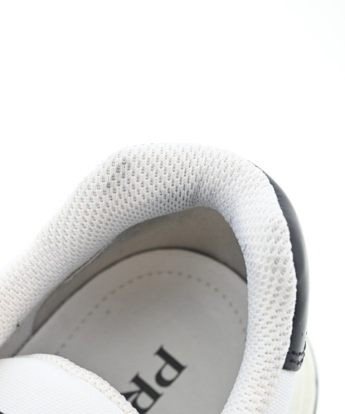 PRADA（プラダ）スニーカー 白 サイズ:UK7 1/2(26cm位) メンズ/2200681488052