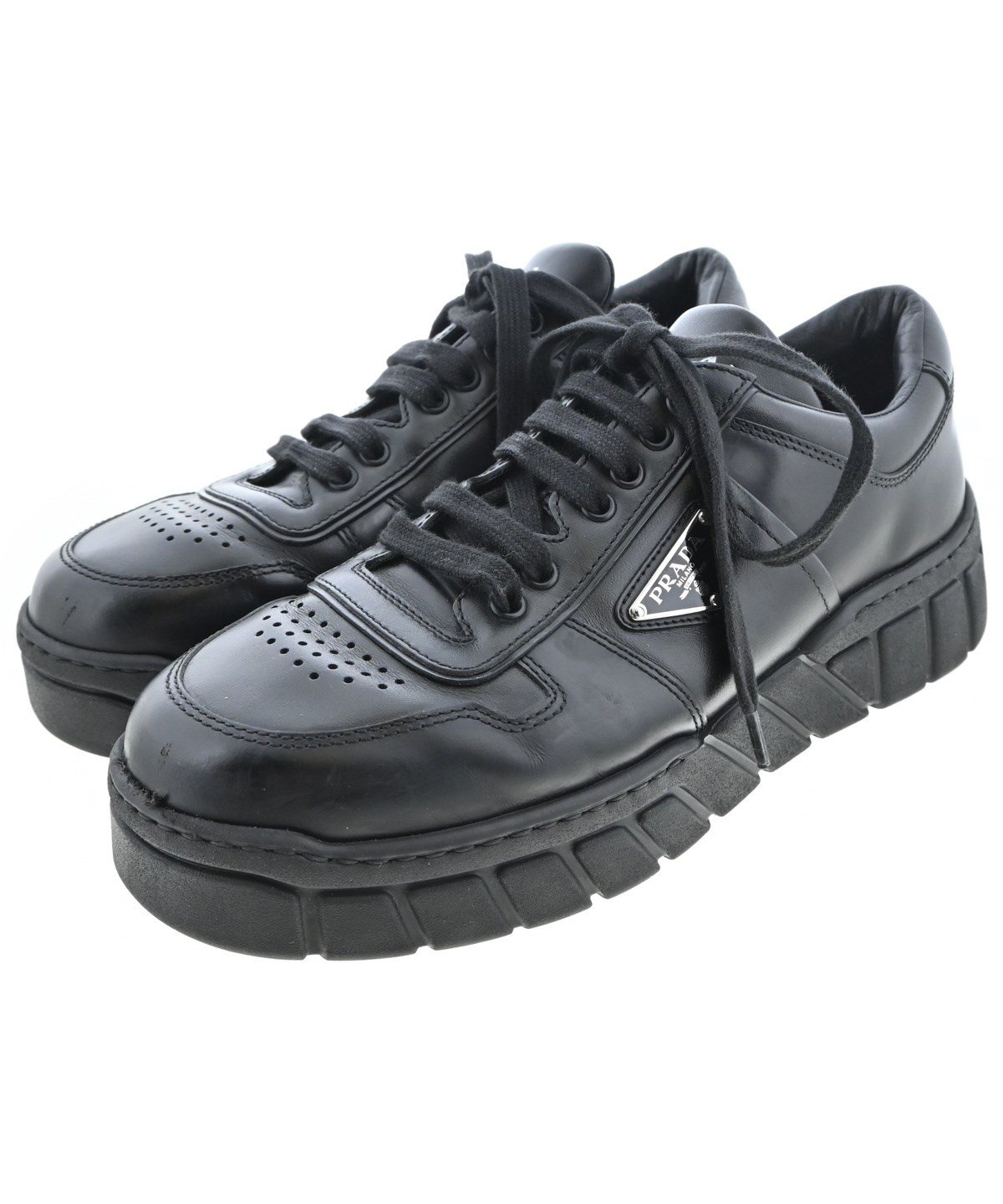 PRADA（プラダ）スニーカー 黒 サイズ:UK8 1/2(27cm位) メンズ