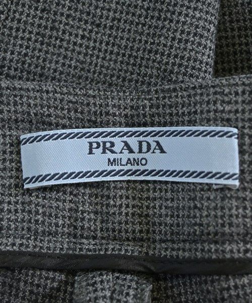 PRADA（プラダ）スラックス グレー サイズ:38(S位) レディース/2200684513201