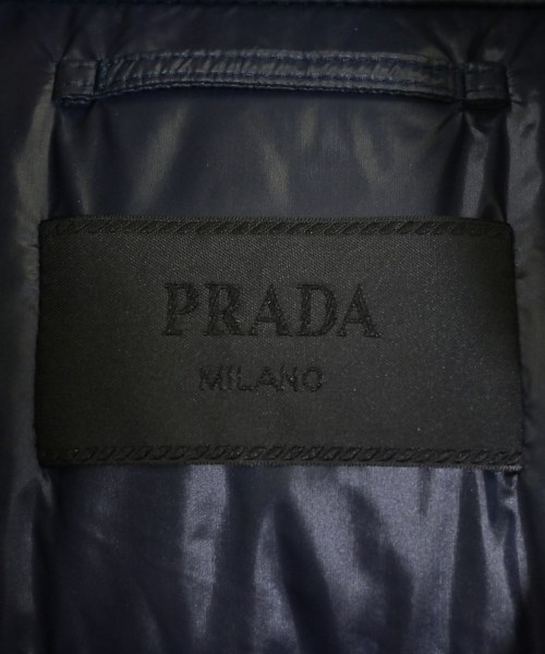 PRADA（プラダ）ダウンジャケット/ダウンベスト 紺 サイズ:44(S位) メンズ/2200694979028