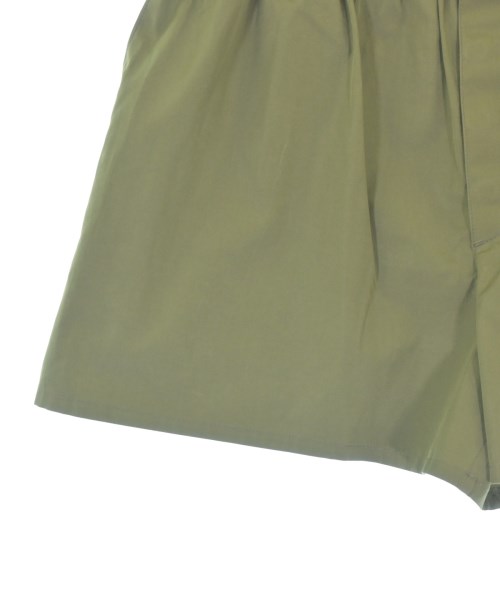 PRADA（プラダ）ショートパンツ カーキ サイズ:S メンズ/2200696298035