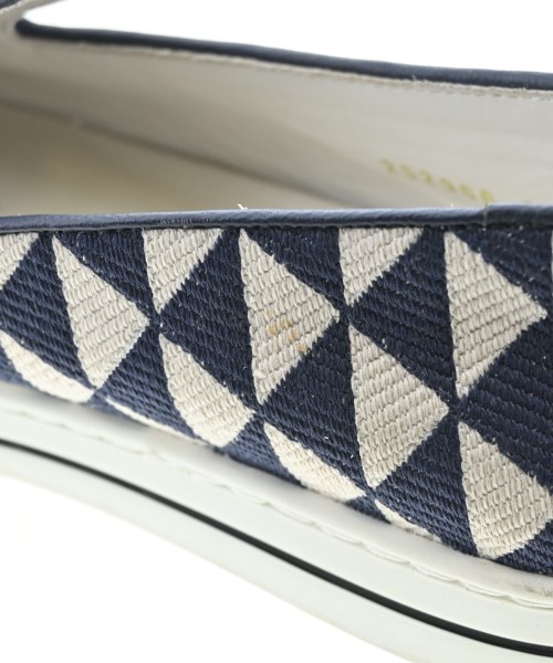 PRADA（プラダ）スニーカー 白 サイズ:UK6 1/2(25cm位) メンズ/2200698243408