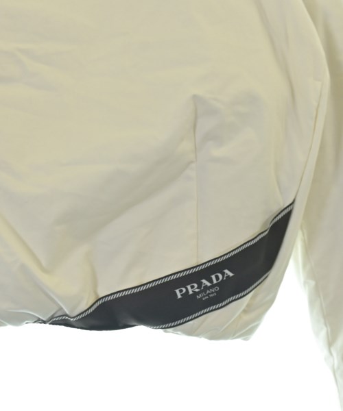 PRADA（プラダ）ダウンジャケット/ダウンベスト 白 サイズ:M レディース/2200698451438
