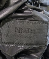 PRADA（プラダ）ダウンジャケット/ダウンベスト 黒 サイズ:S メンズ/2200701124014